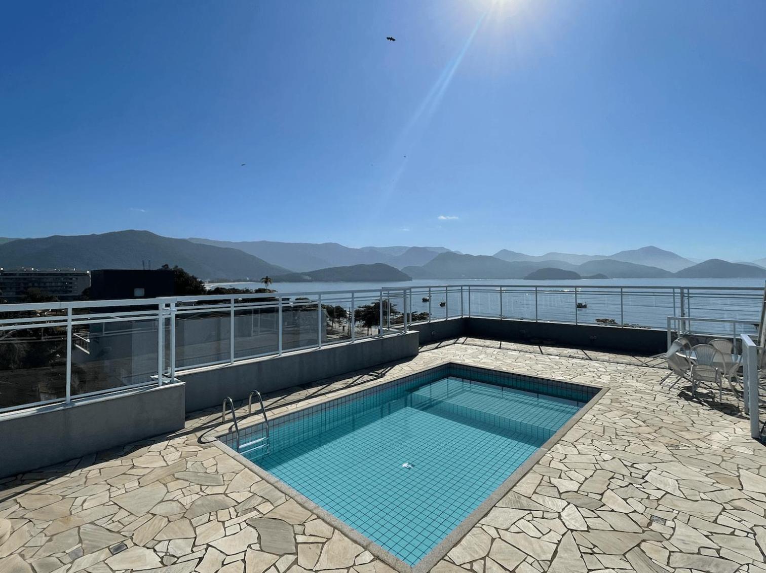 Duplex Montecarlo Ubatuba